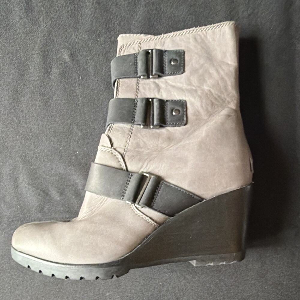 Sorel Women's Leather Wedge Boots, Women’s 11, Grey Black NWOT